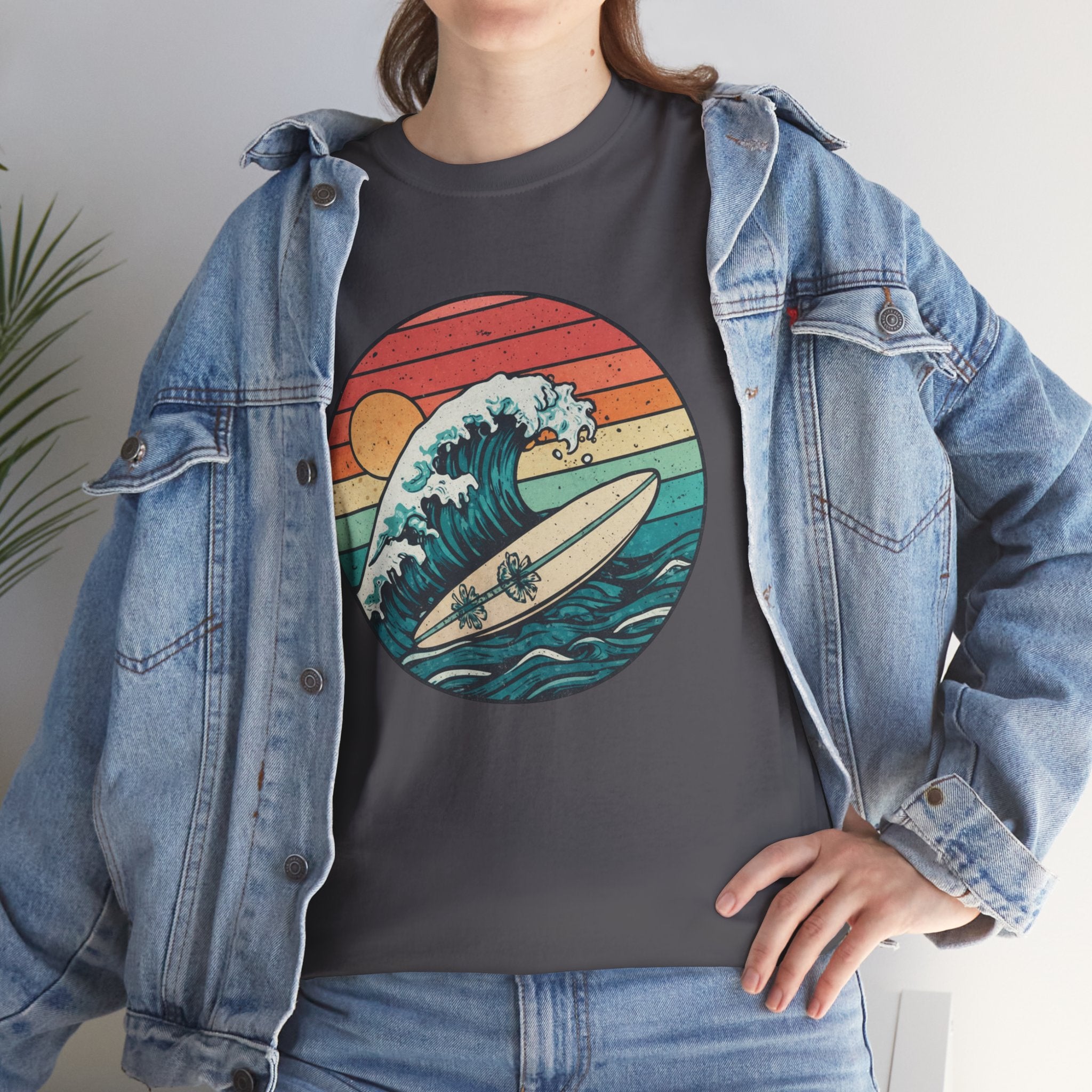 Retro Surf Wave T-Shirt — Vintage Sunset Surfboard Design