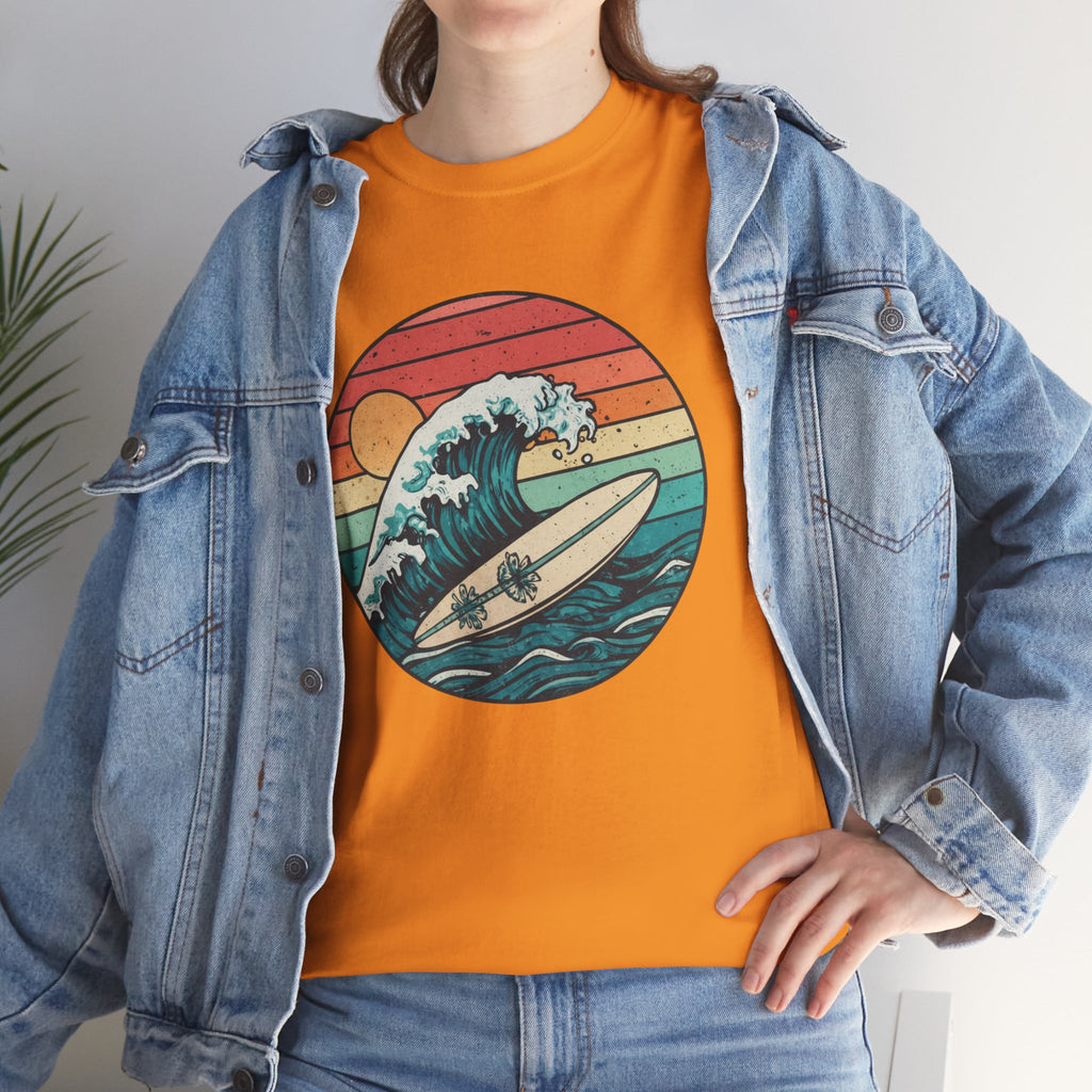 Retro Surf Wave T-Shirt — Vintage Sunset Surfboard Design